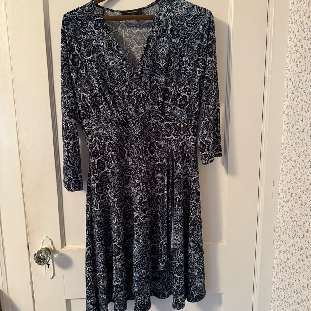 Karen Kane Blue and White 3/4 Sleeve Dress